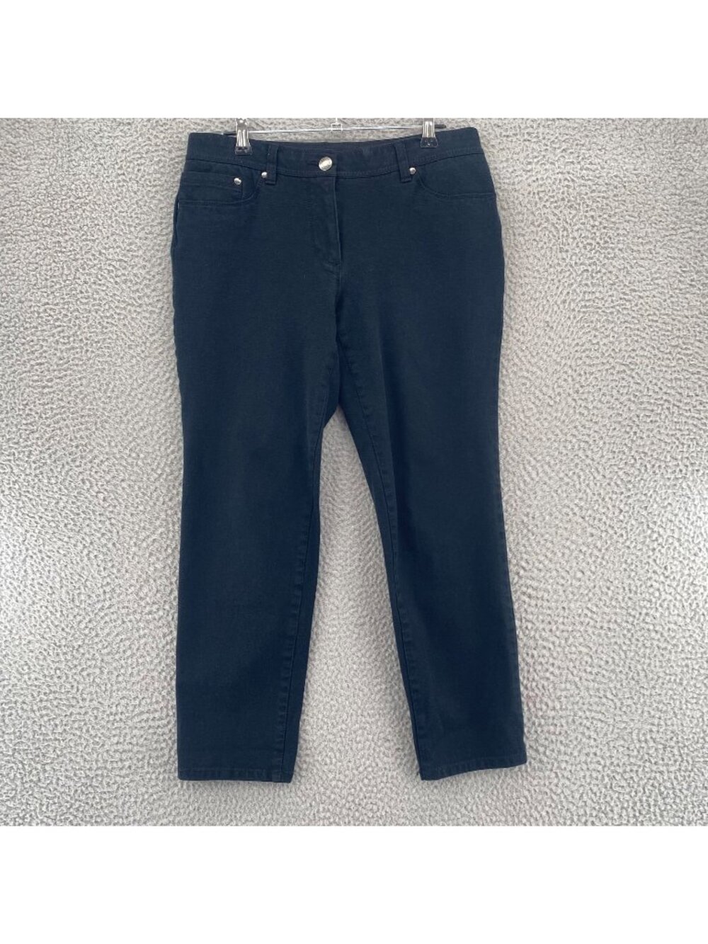 Chicos Jeans Womens 0.5 Short US 6 Black Denim So Slimming Stretch Skinny Capri